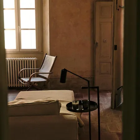 La Malvina ~5* Centro Storico~ Giardinetto Privato Appartamento