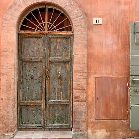 La Malvina ~5* Centro Storico~ Giardinetto Privato * Santarcangelo di Romagna