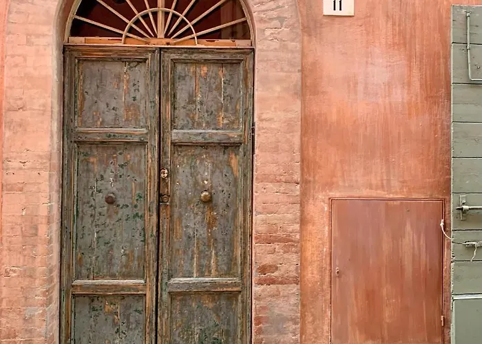 La Malvina ~5* Centro Storico~ Giardinetto Privato * 산타르칸젤로 디 로마냐